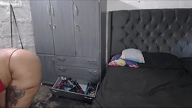 BadEva00 online show from January 2025 06:59:02 PM