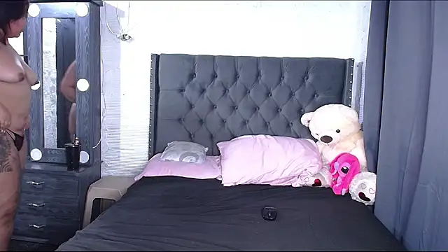 BadEva00 online show from September 2025 08:02:02 PM