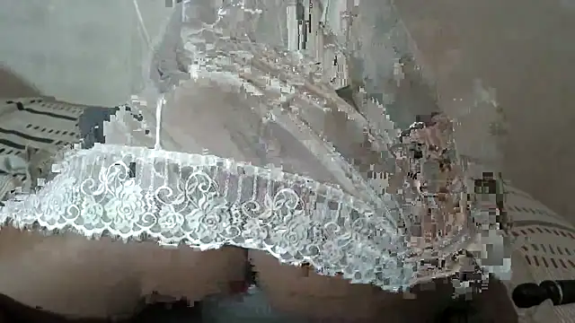 Bobscat11 online show from April 2026 02:01:01 AM