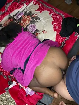 gamingcouple420 online show from December 2025 11:54:01 PM