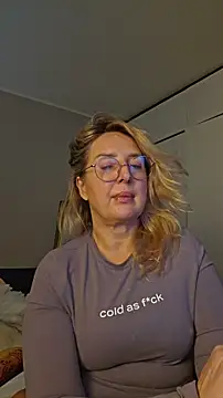 MariaRichi  online show from March 2026 07:23:02 PM