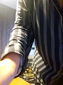 Snapshot of MariaRichi_ chatting on November 2025 07:35:01 AM MariaRichi  online show from November 2025 07:35:01 AM