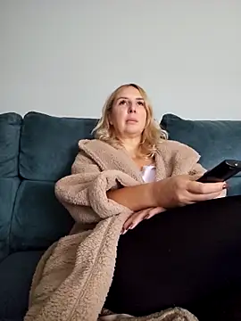 MariaRichi  online show from November 2025 08:02:01 AM