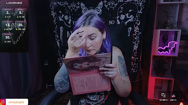 Emmybrightj  online show from September 2025 03:44:02 PM