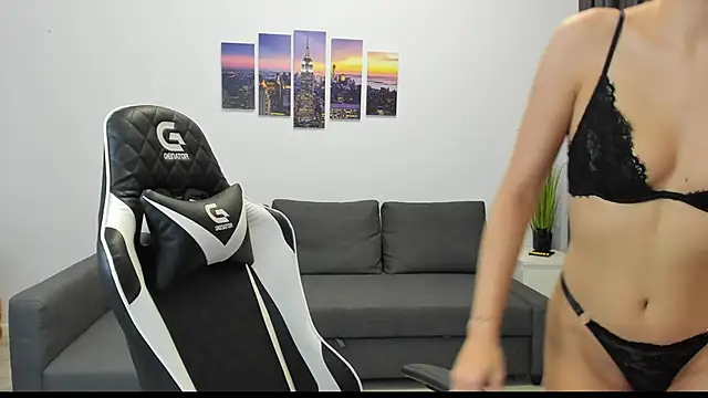 Kimi Ivy online show from October 2025 04:22:02 AM