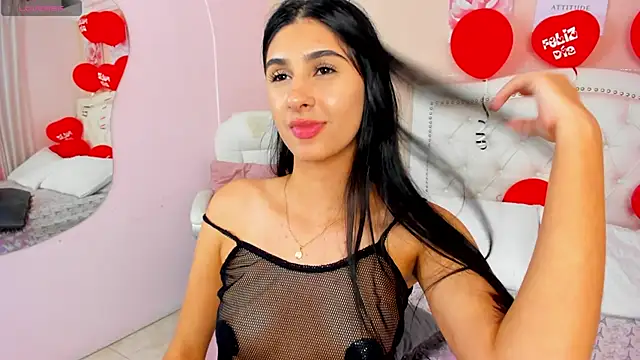 Snapshot of Ashley_Evans18 chatting on February 2025 05:44:02 PM Ashley Evans18 online show from February 2025 05:44:02 PM