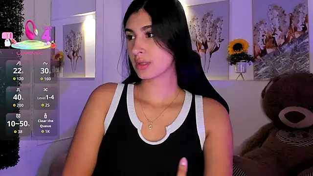 Snapshot of Ashley_Evans18 chatting on October 2025 01:01:01 PM Ashley Evans18 online show from October 2025 01:01:01 PM