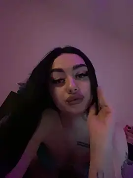 Gya Rue online show from December 2025 09:42:02 PM