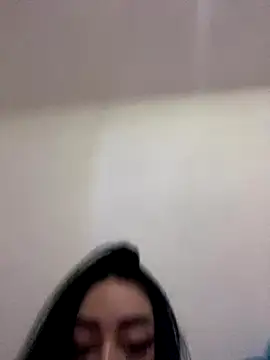 Gya Rue online show from November 2025 06:56:01 PM