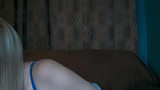 SummerLovingXoXo online show from May 2026 02:30:02 AM