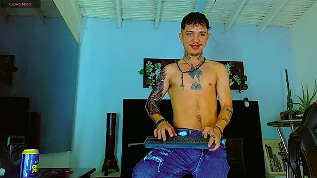 HannibalLester online show from May 2026 04:05:01 AM