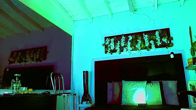 HannibalLester online show from March 2026 09:33:02 AM