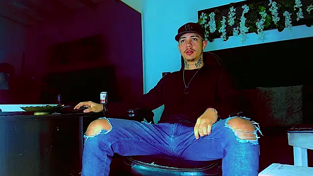 HannibalLester online show from April 2026 05:14:02 AM