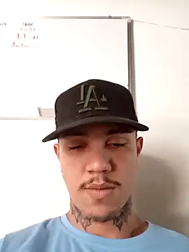 HannibalLester online show from December 2025 04:39:02 PM