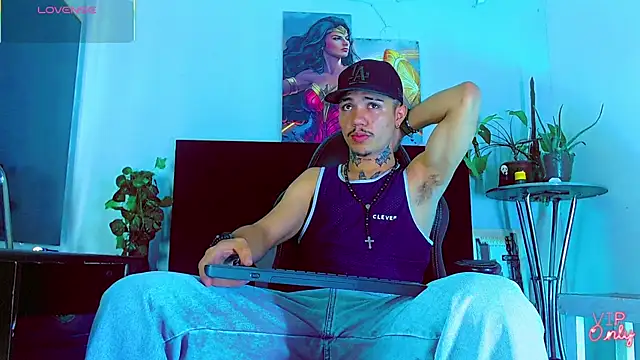 HannibalLester online show from February 2026 03:26:02 AM