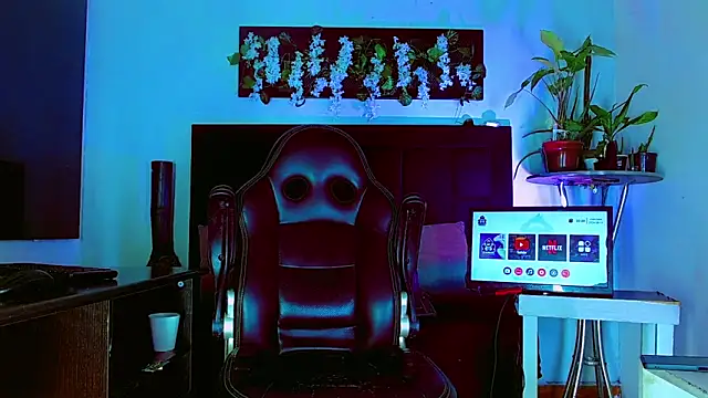 HannibalLester online show from March 2026 03:57:01 AM