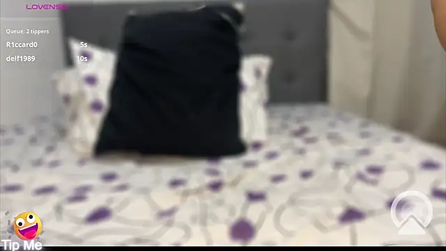 Snapshot of LanaQuen chatting on February 2025 01:45:01 AM LanaQuen online show from February 2025 01:45:01 AM