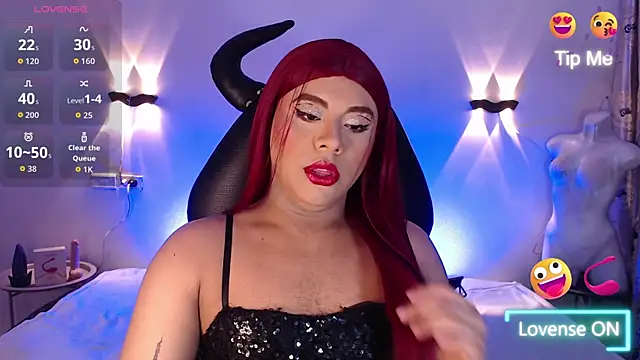 Emili Roux online show from November 2025 01:11:02 PM