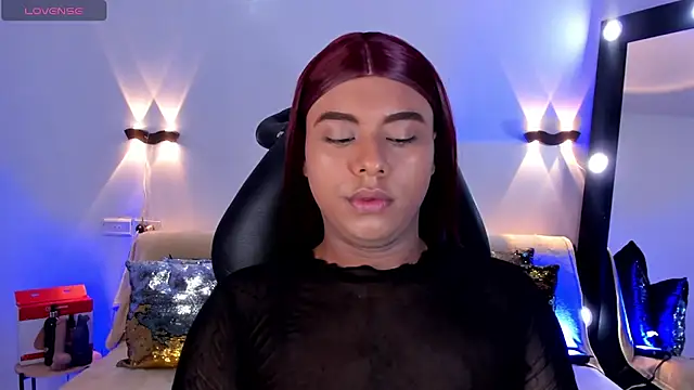 Emili Roux online show from May 2026 10:07:02 AM