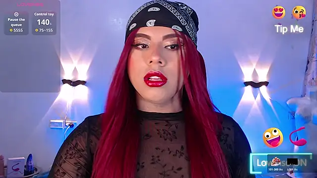 Emili Roux online show from November 2025 01:10:01 PM