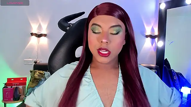 Emili Roux online show from April 2026 09:06:01 PM