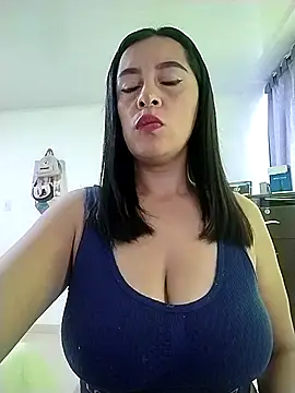 hailey85 online show from February 2026 06:18:01 PM