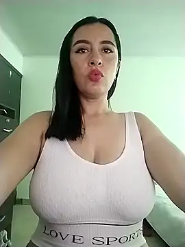 hailey85 online show from March 2026 08:00:02 PM