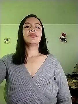 Snapshot of hailey85 chatting on November 2025 05:24:01 PM hailey85 online show from November 2025 05:24:01 PM