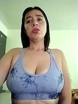 hailey85 online show from April 2026 08:26:02 PM