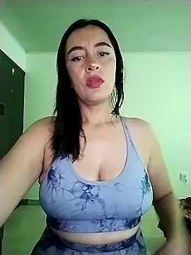 hailey85 online show from April 2026 07:28:02 PM