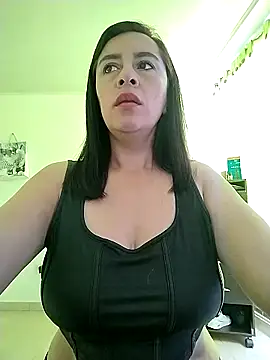 Snapshot of hailey85 chatting on December 2025 01:06:02 PM hailey85 online show from December 2025 01:06:02 PM