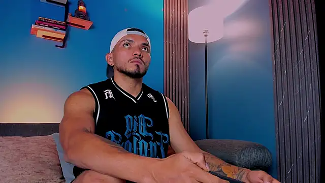 Snapshot of maximusclark1 chatting on October 2025 08:51:02 PM maximusclark1 online show from October 2025 08:51:02 PM