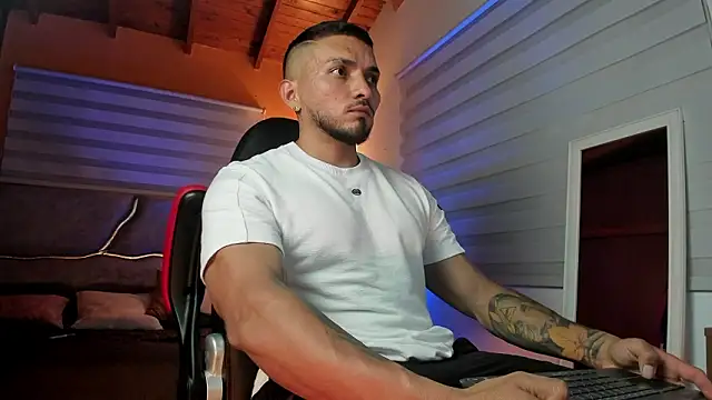 maximusclark1 online show from March 2026 02:55:02 AM