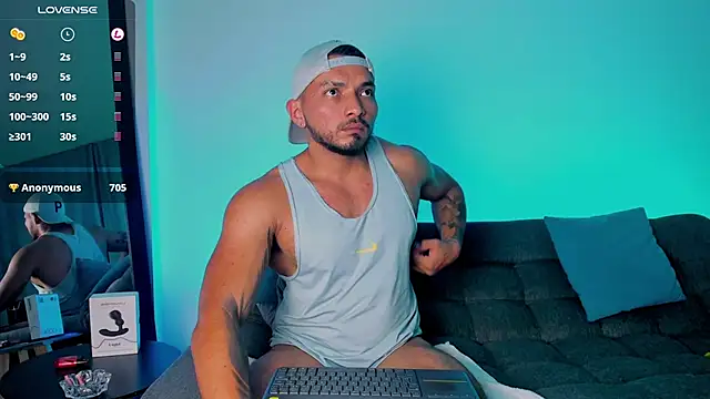 maximusclark1 online show from February 2025 05:35:02 AM