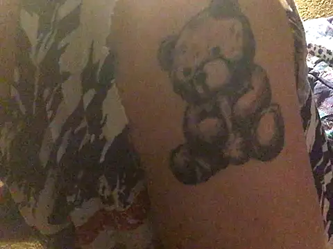 mackshaft4711 online show from November 2025 03:39:02 AM