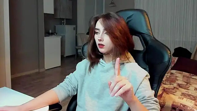 SilverDream online show from February 2025 11:41:01 PM