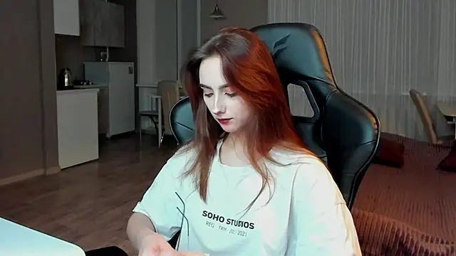 SilverDream online show from February 2025 10:47:02 PM