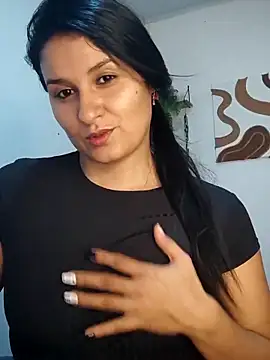 elena jonees online show from November 2025 08:24:01 PM