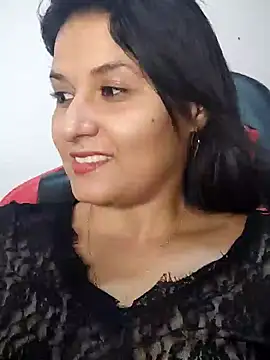 elena jonees online show from December 2025 08:25:01 PM