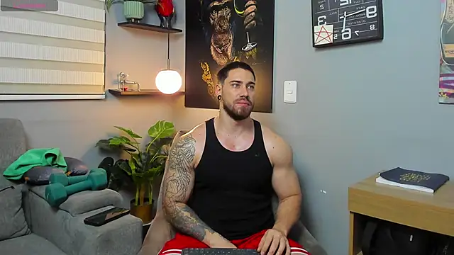 Giorgio-Leone online show from April 2026 01:11:02 AM