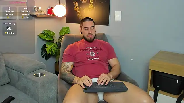 Giorgio-Leone online show from March 2026 11:27:01 PM