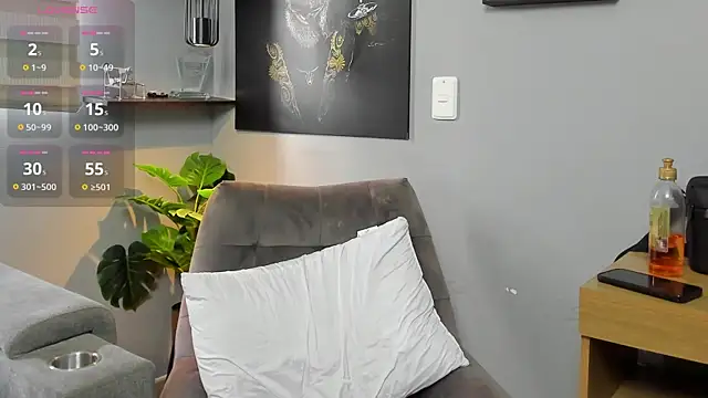 Snapshot of Giorgio-Leone chatting on November 2025 06:19:01 PM Giorgio-Leone online show from November 2025 06:19:01 PM