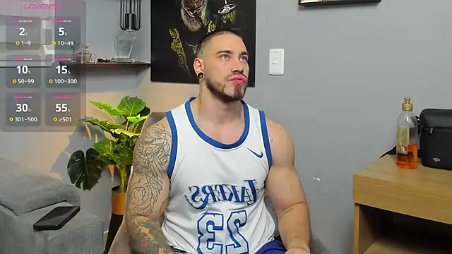 Snapshot of Giorgio-Leone chatting on November 2025 05:46:02 PM Giorgio-Leone online show from November 2025 05:46:02 PM