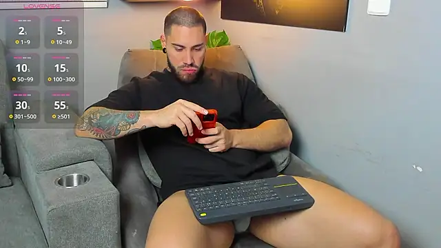 Giorgio-Leone online show from February 2026 03:06:01 AM