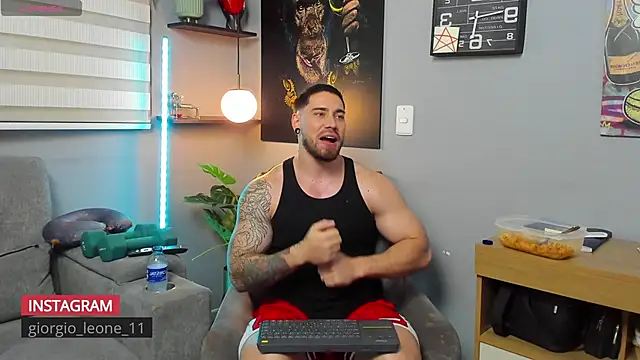 Giorgio-Leone online show from April 2026 02:25:02 AM