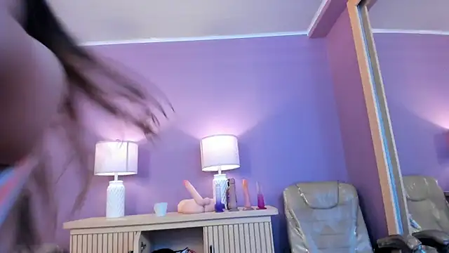 nathalie rossel online show from December 2025 04:09:01 PM