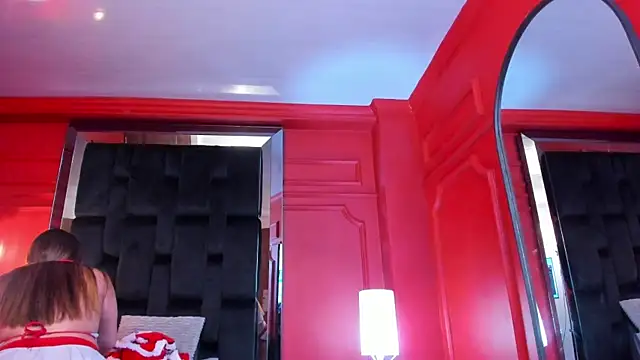 nathalie rossel online show from November 2025 05:13:02 PM