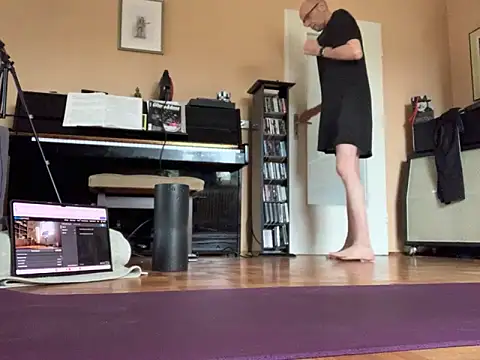 Snapshot of Bula94193 chatting on November 2025 11:03:02 AM Bula94193 online show from November 2025 11:03:02 AM