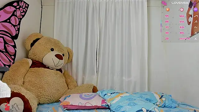 Snapshot of sweet_amalia4 chatting on September 2025 08:05:01 PM sweet amalia4 online show from September 2025 08:05:01 PM