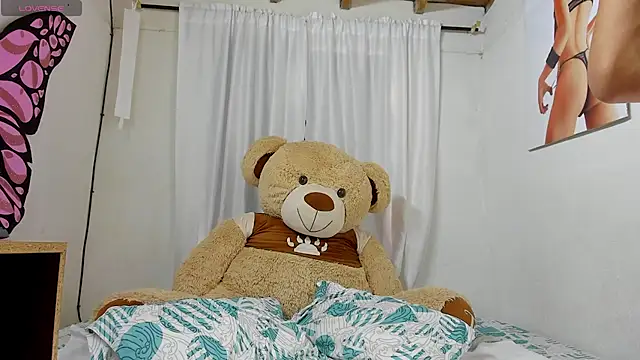 Snapshot of sweet_amalia4 chatting on September 2025 07:14:01 PM sweet amalia4 online show from September 2025 07:14:01 PM